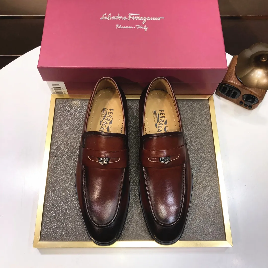 Men's shoes 💰500💰 [Ferragamo/Ferragamo] The latest model in the counter. Original imported high-quality cowhide with open sides + imported 🐂 water-dyed cowhide lining + original luxury metal buckle + original combination outsole. Comparison without pressure 38--45 (45 is custom-made and cannot be returned or exchanged)